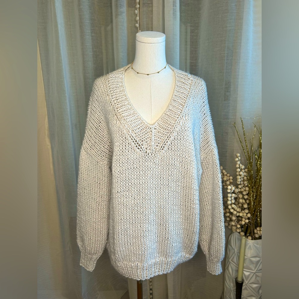 Etsy Handmake Knit Deep V oversized chunky sweater O?S